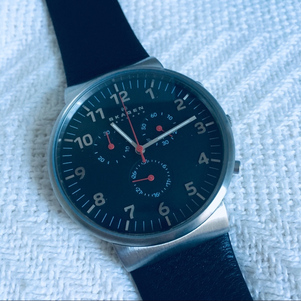 Skagen SKW6100 men’s black leather band watch. - Picture 5 of 7